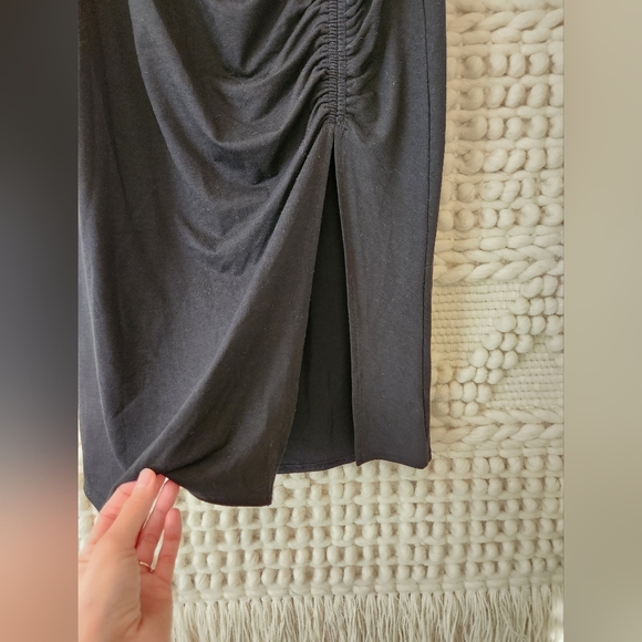 High waisted Rouched Skirt - Picture 3 of 4